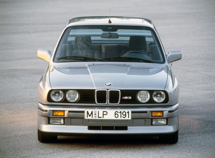  BMW M3 Coupe 1987 года  (фото 5 из 12)